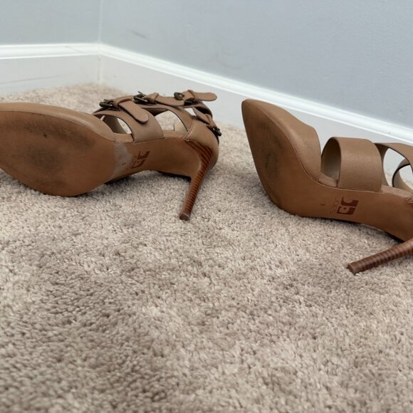 Super Sexy Stilettos - Picture 3 of 5